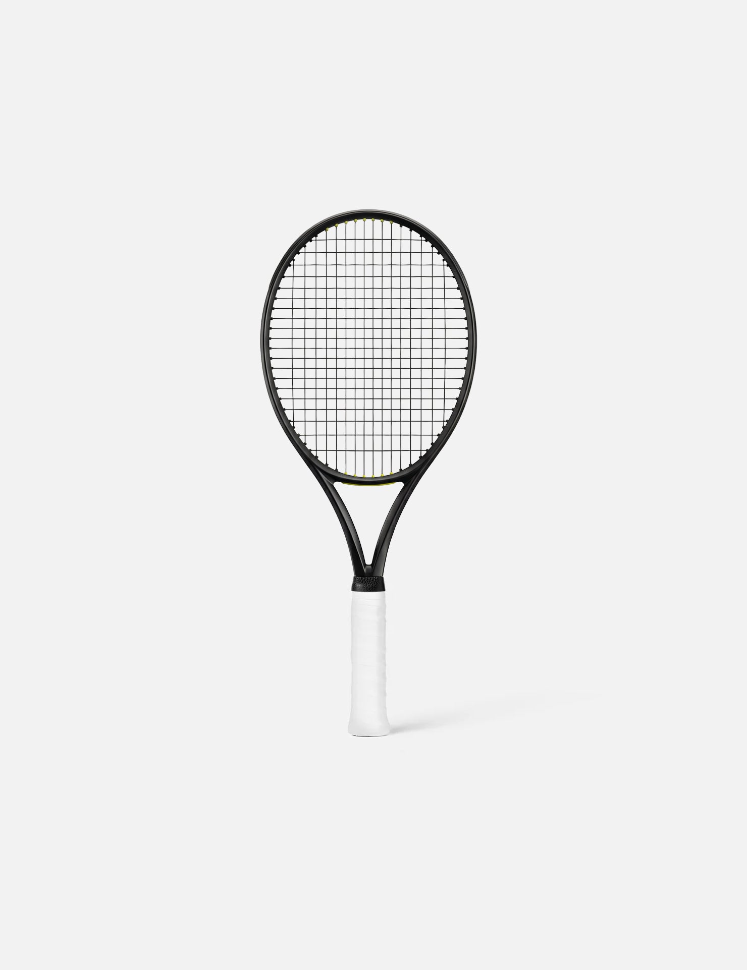 TENNIS RACKET