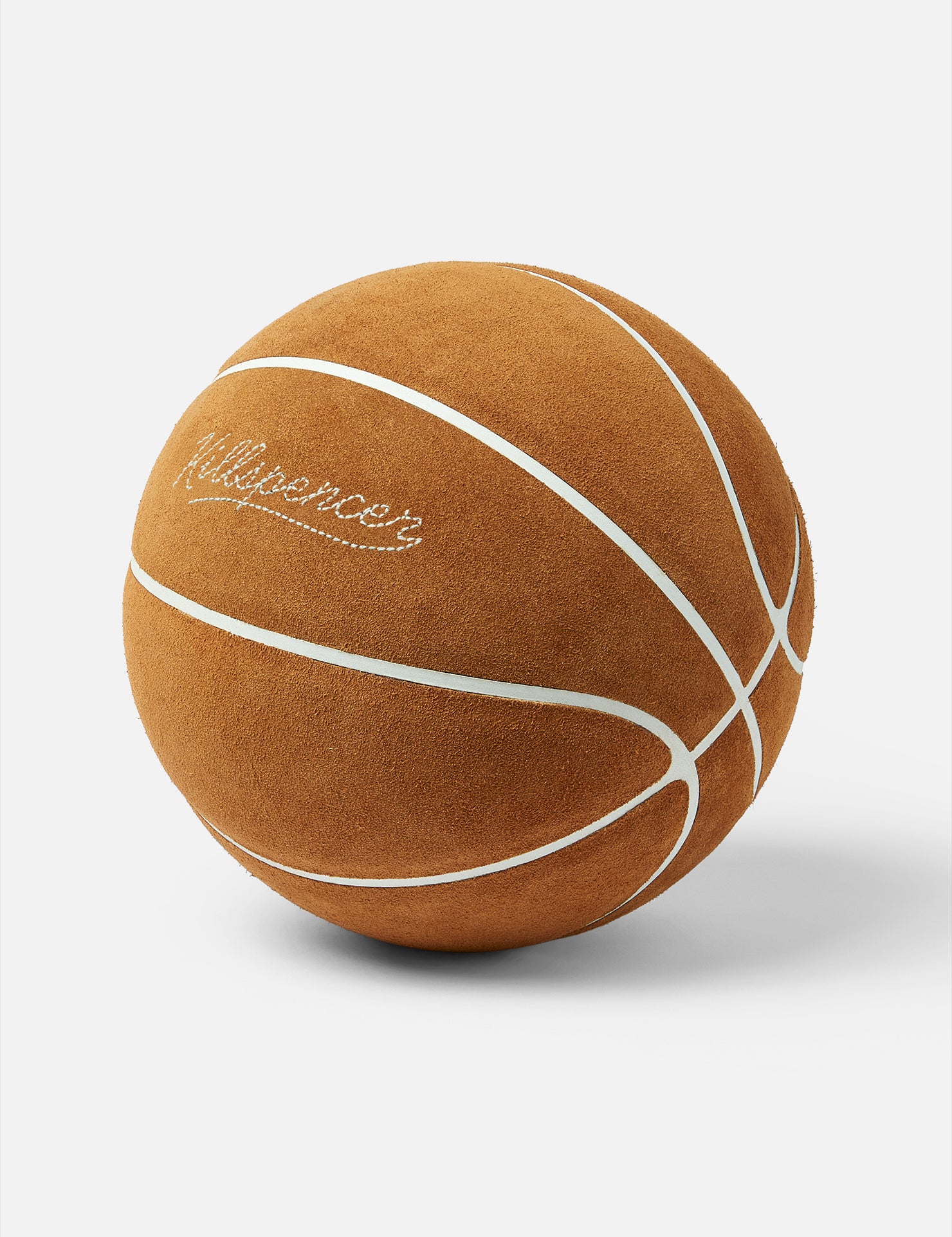 INDOOR FULL-SIZE BASKETBALL