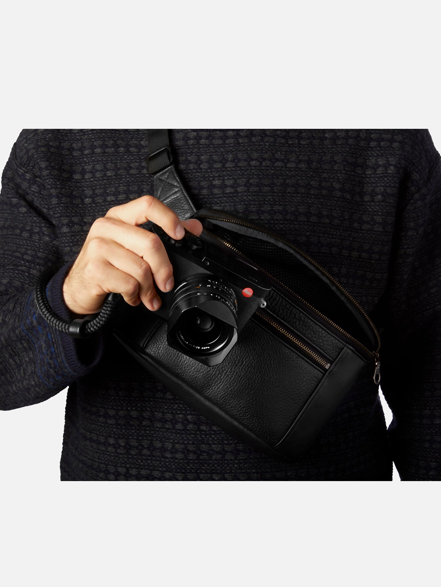 Camera strap 2025 gucci